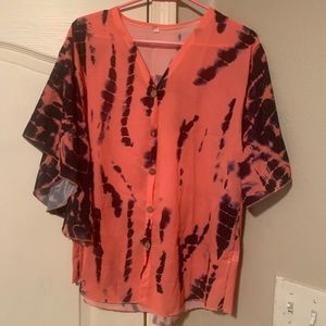 Woman’s shirt xl